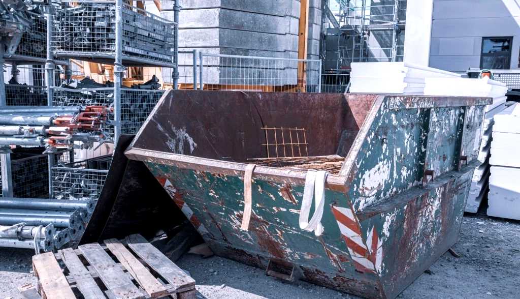 Cheap Skip Hire Services in Stratford